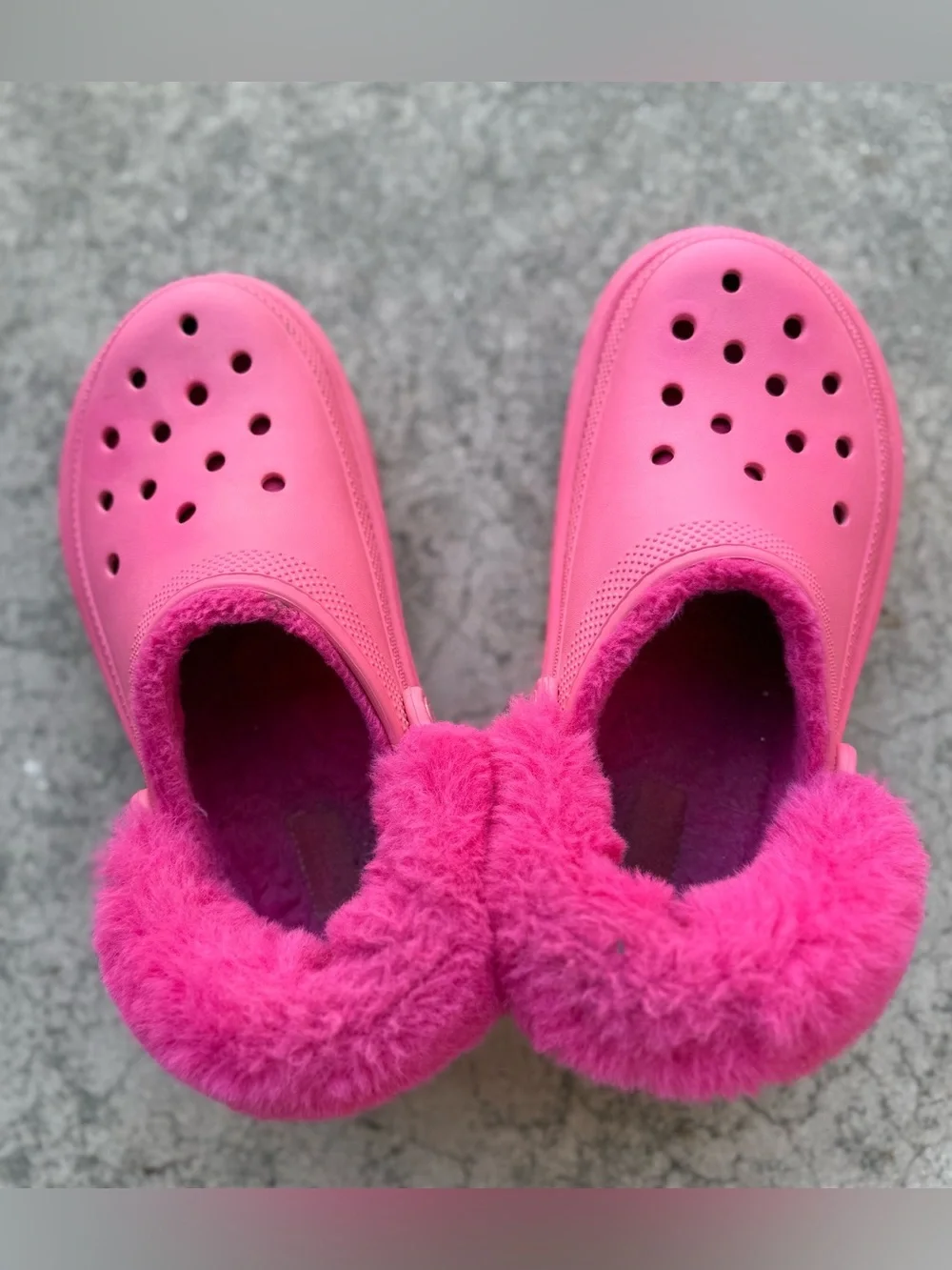 Crocs Stomp Lined Clogs Hyper Pink Fuzzy Shoes M 7 W 9